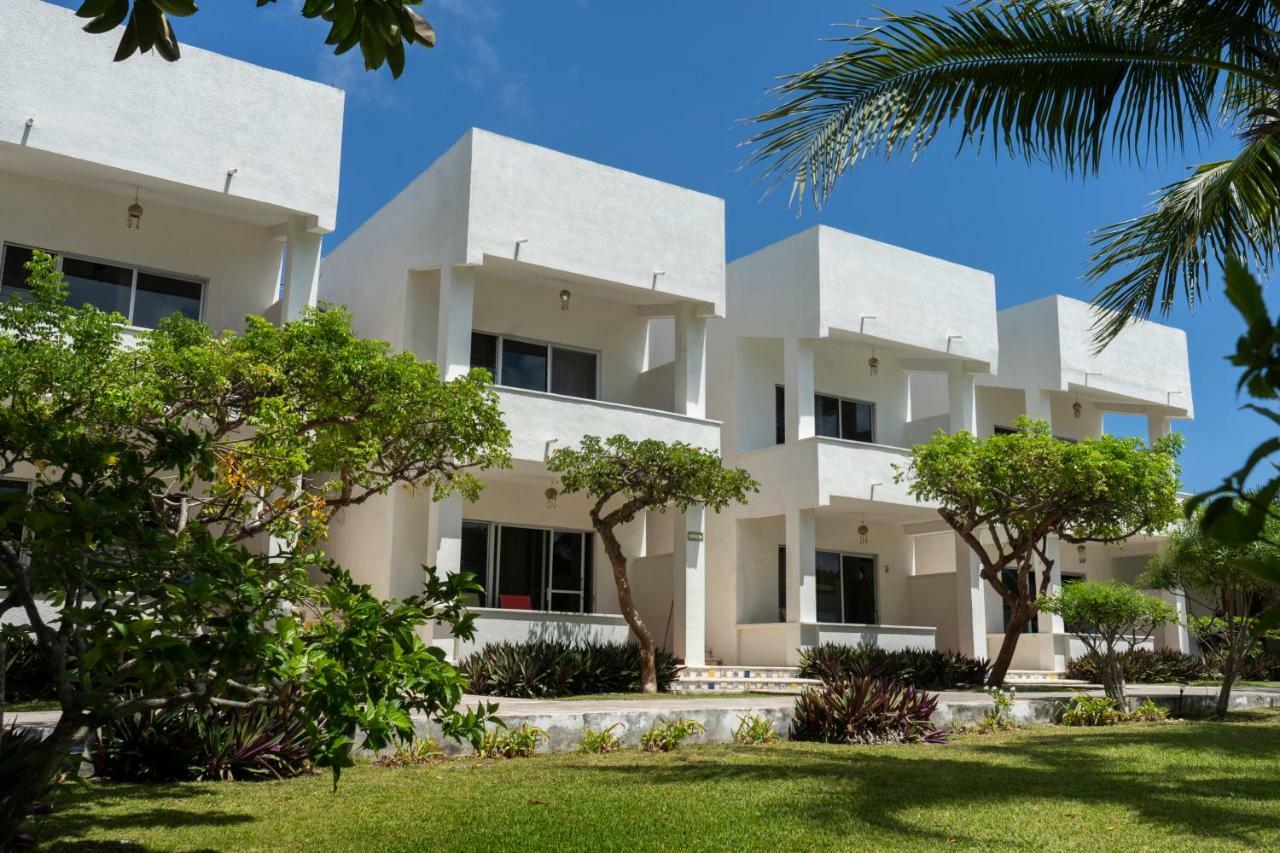 Marina Paraiso Isla Mujeres Hotel Exterior foto